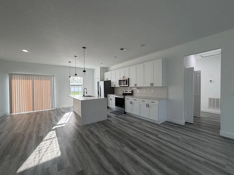 16950 SW 42nd Avenue Rd — Photo 17