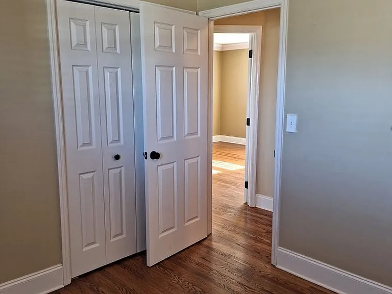 8714 Kingsridge Dr — Photo 17