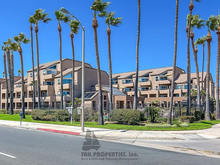 1200 Pacific Coast Hwy #327 — Photo 24