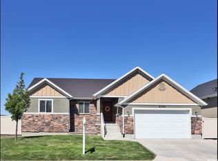 2306 S 2010 W, Woods Cross, UT 84087