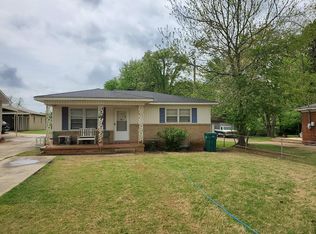 907 17th St, Sheffield, AL 35660