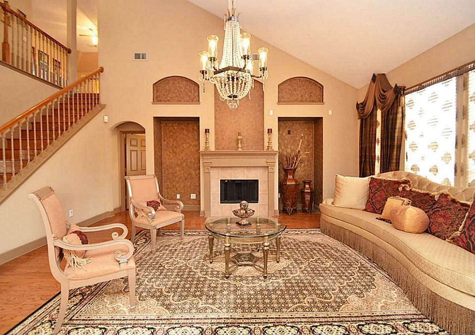 1st image of 4407 Tessie Ct
