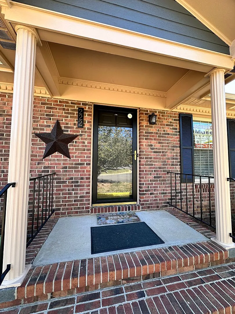 Exclusively Offered By Muse Realty Rentals, LLC — Photo 3