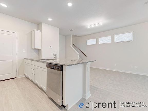 2nd image of 605 W South St #322