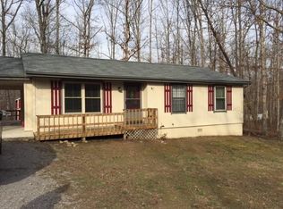 3113 Manhato Rd, Crossville, TN 38572