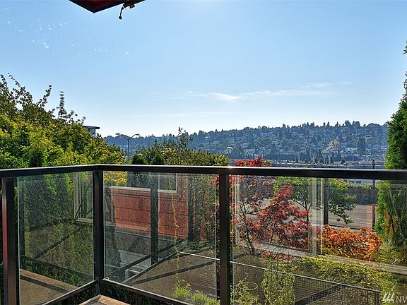 5th image of 3420 15th Ave W APT 206