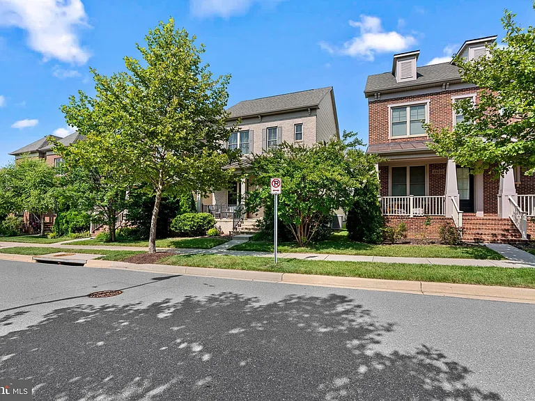 22237 Fulmer Ave — Photo 39
