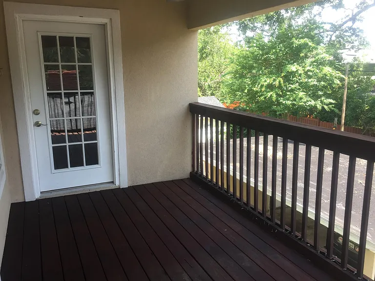 3722 Saint Johns Ave — Photo 14