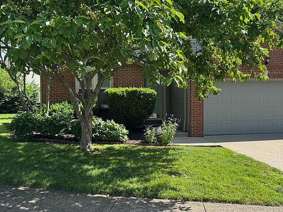 2nd image of 1132 Iron Lace Ct