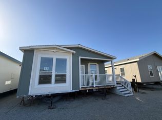 1476 W Esplanade Ave, Hemet, CA 92543