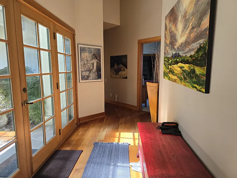 1504 Clallam St — Photo 8