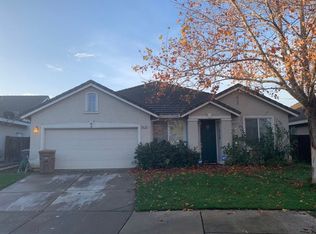 8420 Red Fox Way, Elk Grove, CA 95758