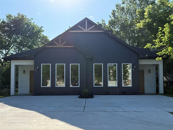 8214 Woodward St, Houston, TX 77051