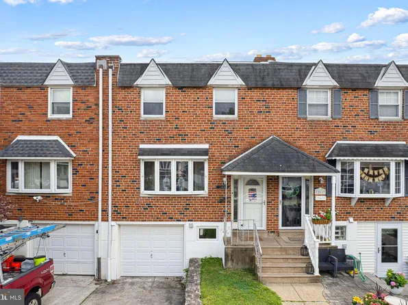 12621 Chilton Rd, Philadelphia, PA 19154