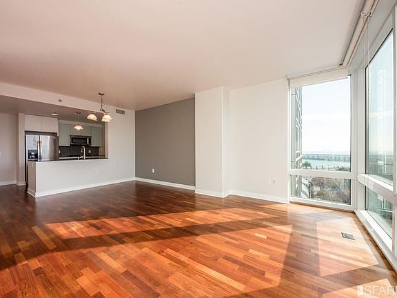 5th image of 501 Beale St Unit 8G
