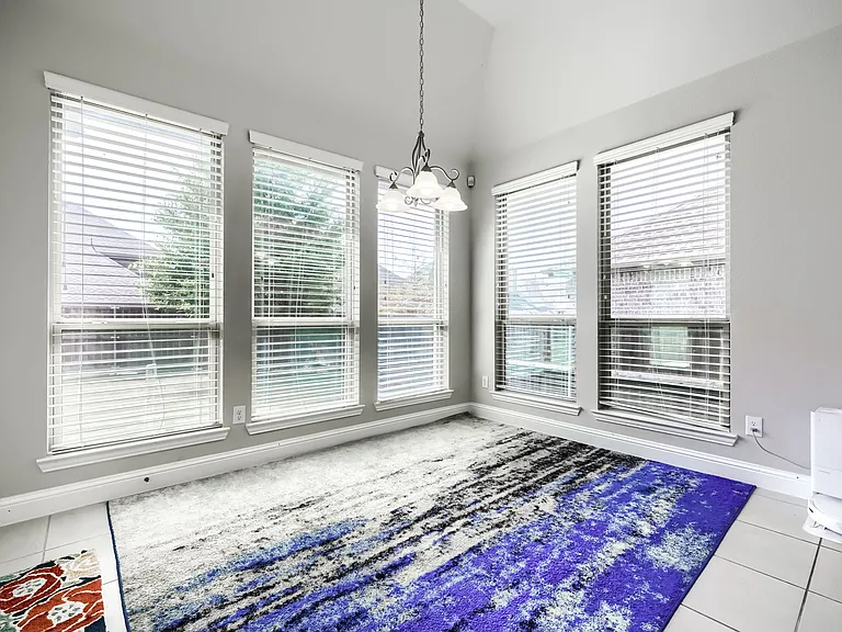 14175 Wheatfield Ln — Photo 18