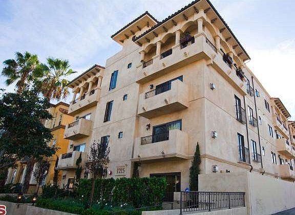 2nd image of 1215 Armacost Ave APT 202