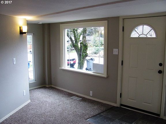 4th image of 3515 Harney St