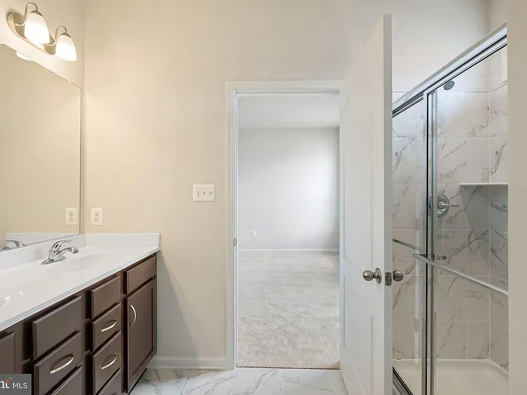 5986 Passend Dr — Photo 21