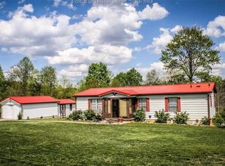 682 Midway Acres Dr, Ripley, WV 25271