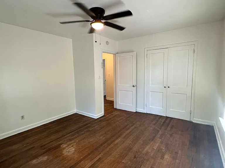 910 Wadsworth St — Photo 12