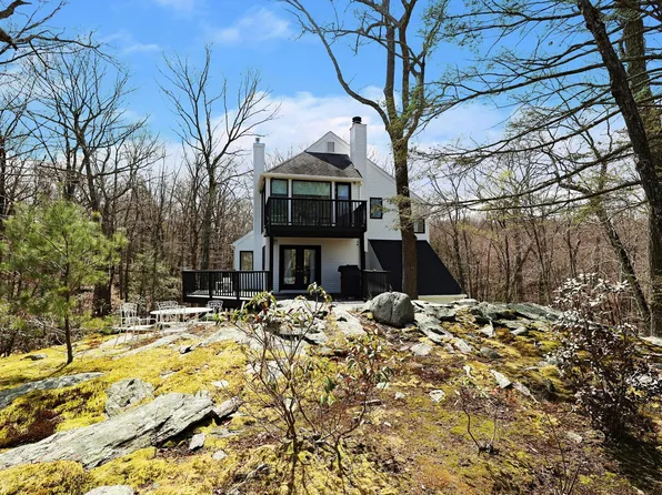 24 Deepwood Road, Weston, CT 06883