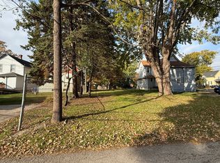1803 Victoria Ave, North Chicago, IL 60064