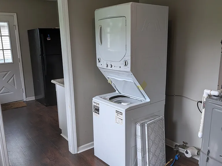 2054 N Berry St — Photo 5