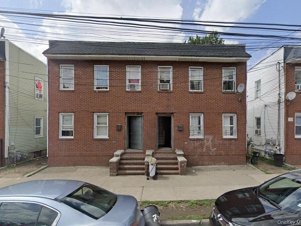 1st image of 65-67 Albemarle Avenue