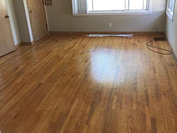 5th image of 4307 Minnehaha Ave