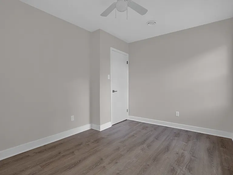 914 Fiske Dr — Photo 5