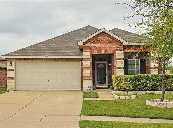 2nd image of 907 Honey Hollow Dr