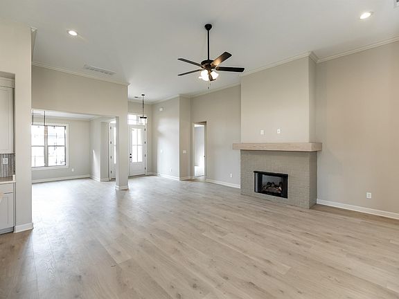 3rd image of 126 Fruited Plain Dr #191