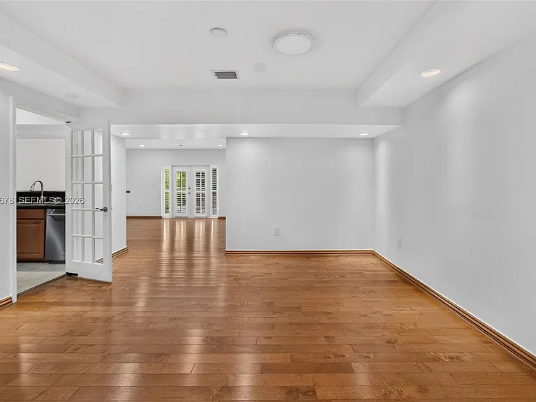 1237 Aduana Ave — Photo 11