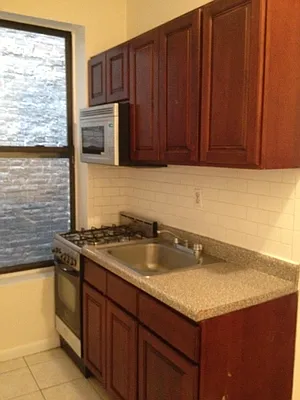 Rented by J Misrahi Realty Corp | media 9