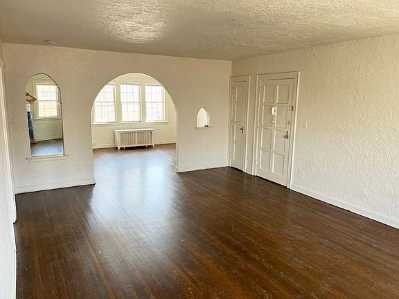 3rd image of 4817-4821 Chicago St #14