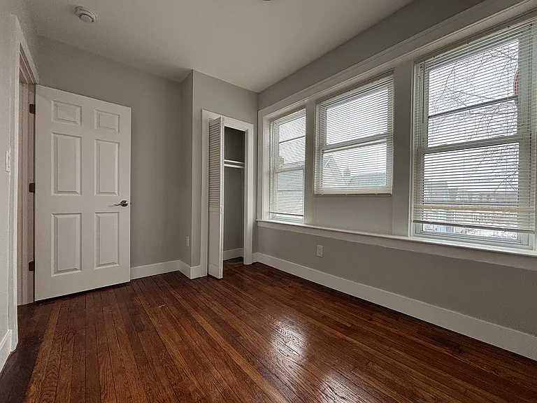 70-202 Circular Ave #303 — Photo 9