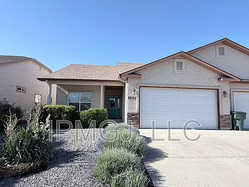 2815 1/2 Columbine Park Ct Photo 1