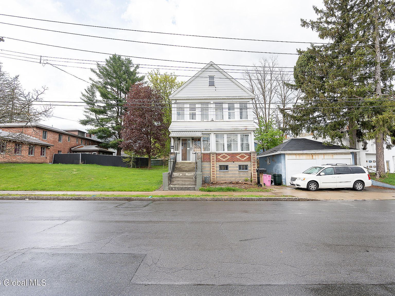 1121 10th Avenue, Schenectady, NY 12303 Zillow