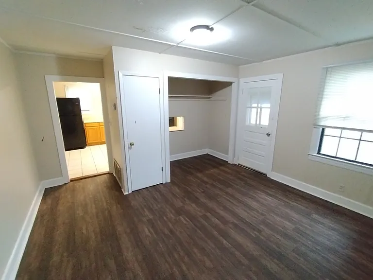 5605 Wesconnett Blvd — Photo 5