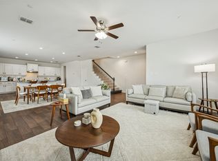 6832 Henry Dr, North Richland Hills, TX 76180