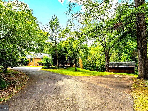 3rd image of 14540 Lightner Rd
