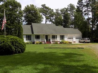 210 Trumps Ct, Reedville, VA 22539