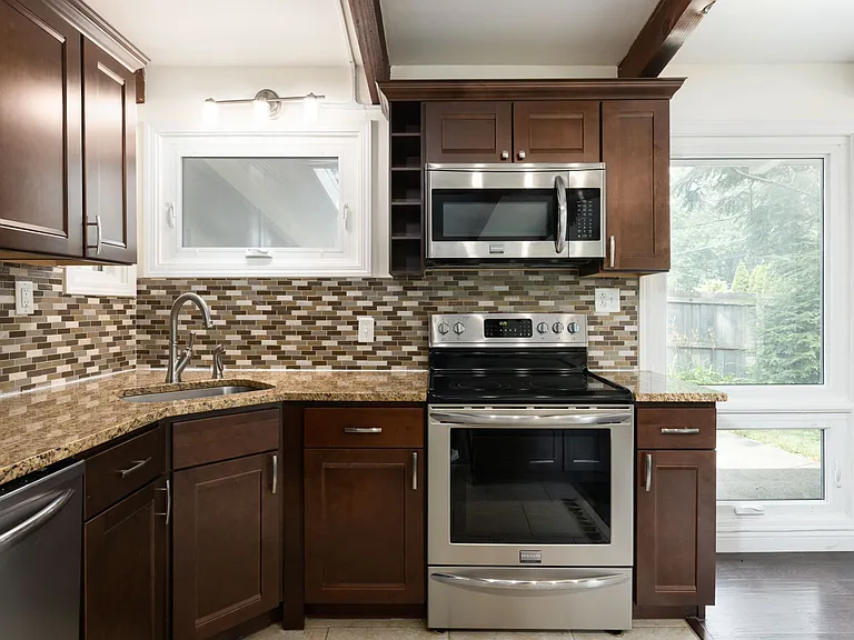 2474 Bristol Rd — Photo 12