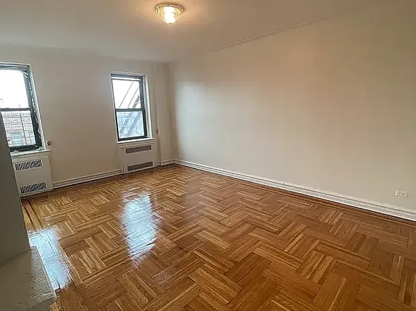 1800 Ocean Parkway image 1 of 4