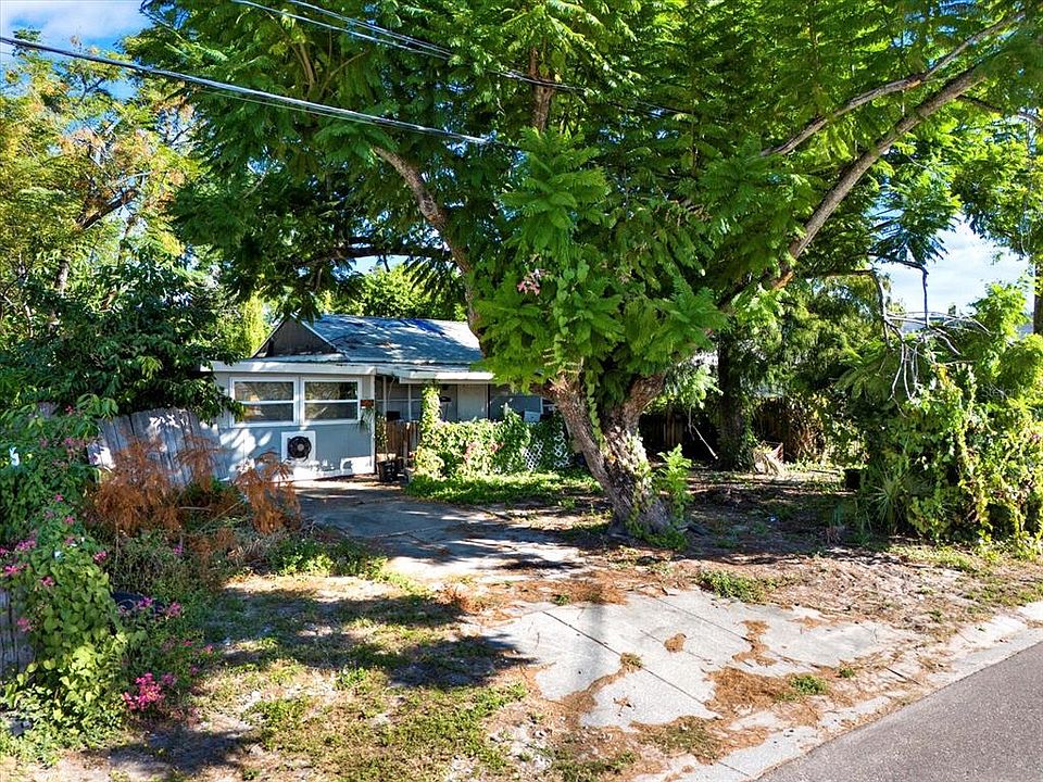 1st image of 2221 28TH AVENUE N
