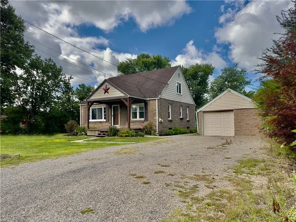 1525 Latrobe St, Latrobe, PA 15650