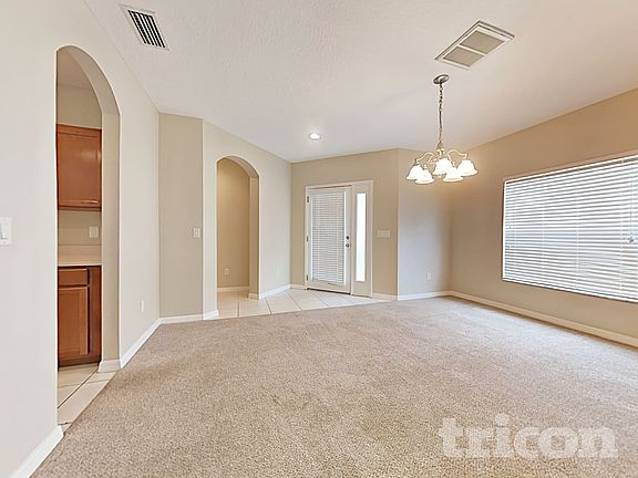 4th image of 7524 Maroon Peak Dr