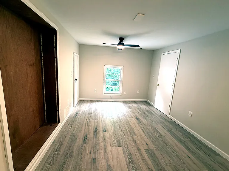 801 Rutledge Dr — Photo 9