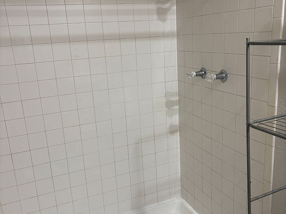 1st image of 6831 Loch Langham Dr